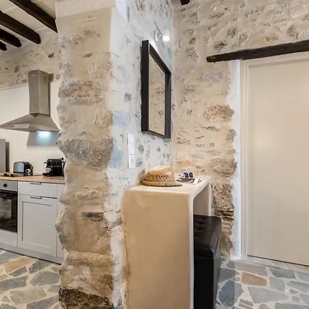 The White Stone House Appartamento Naxos City