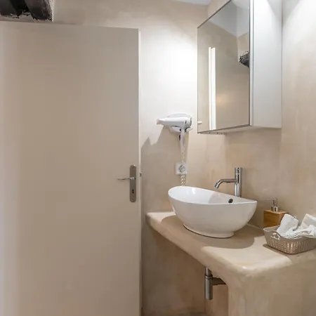 Appartamento The White Stone House *