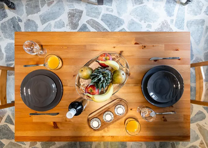 The White Stone House