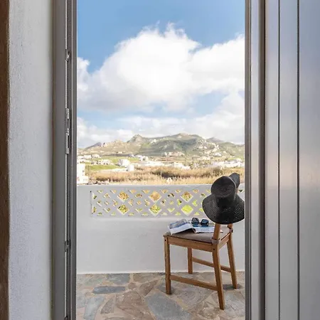 Apartament The White Stone House *